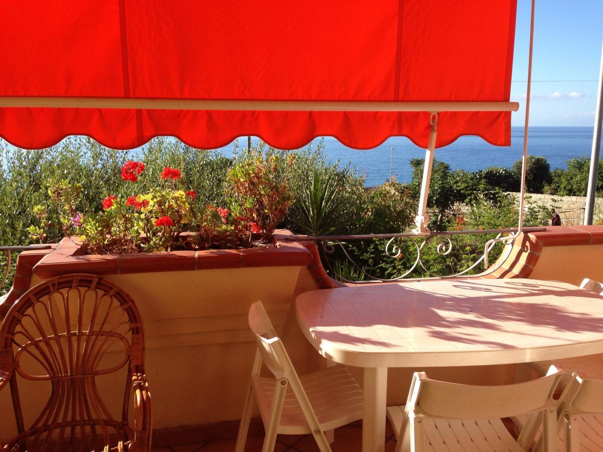 Michelino Aparthotel *